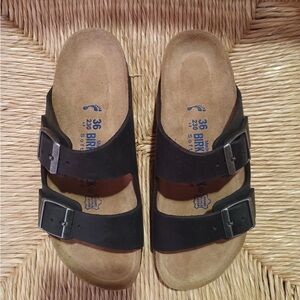 Brand New Birkenstock Black Leather Sandals
